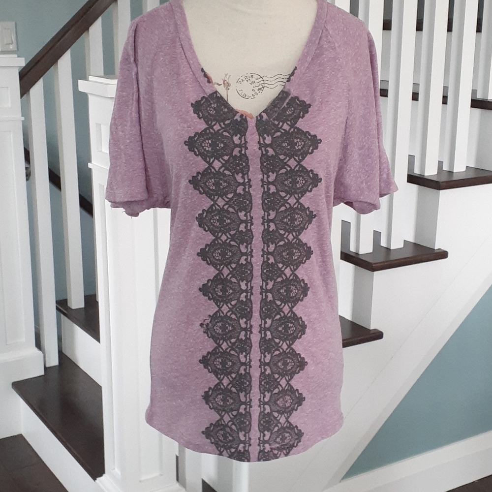 ! Ellembee heathered mauve lace print cold shoulder top